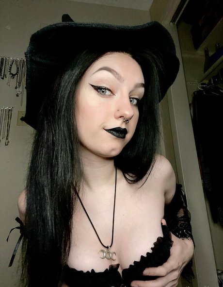 k eliz1 pornstar nudes pictures