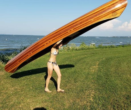 Xyla Foxlin model free images