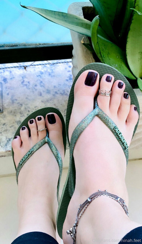 ninaftme art model pic