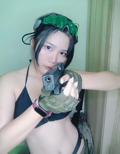 ai suru69 pornstar naked img