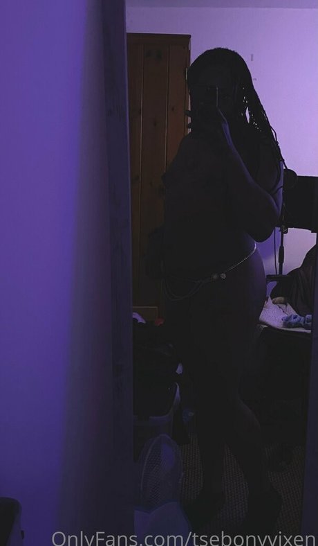 tsebonyvixen porn model pictures