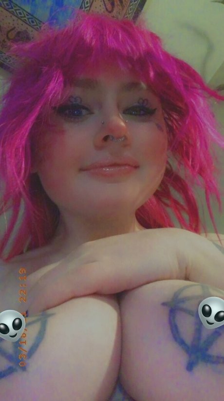 lewdhyena nude actress picture