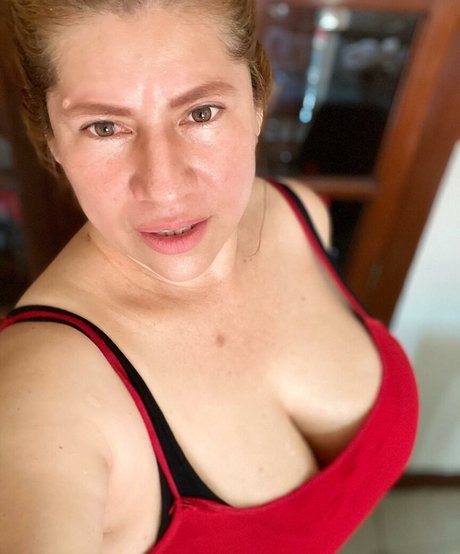 Normii star adult picture