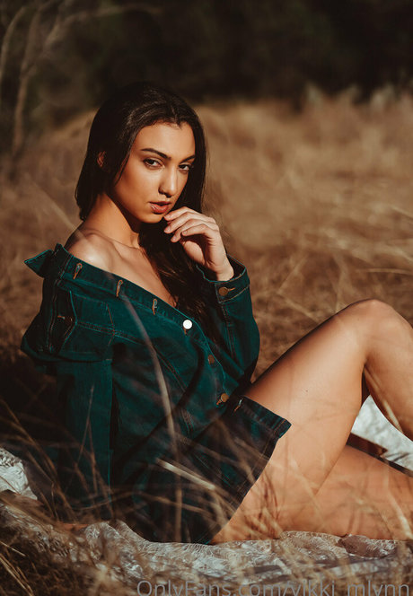 Vikki Mlynn actress gallery