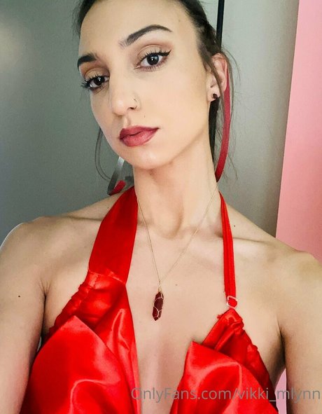 Vikki Mlynn model sex photos