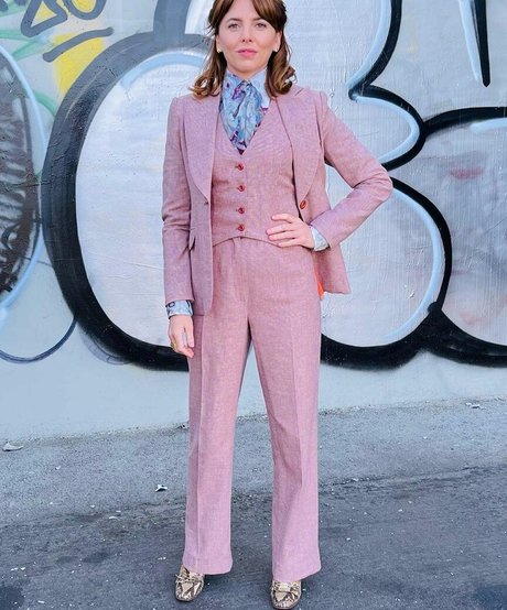 Ophelia Lovibond hd pornstar gallery