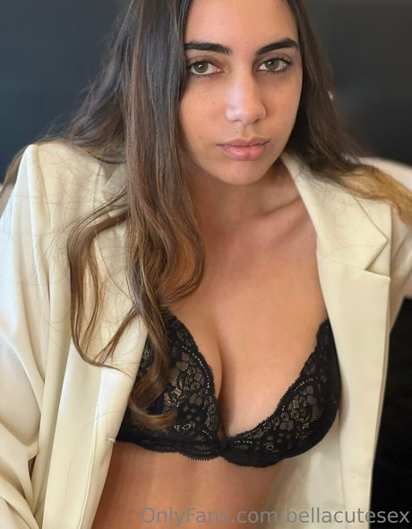 bellacutesex star nude pic