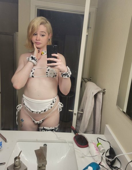 Tsfaebiee pornstar xxx image