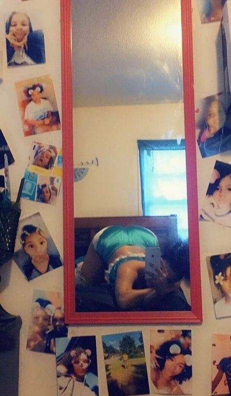 cherryyyy colaa hot pornstar pictures