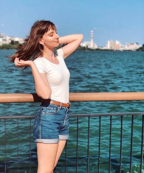 Tokidoki Traveller model sexy images