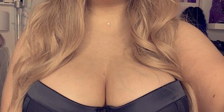 thrilllhoe free sexy star photos