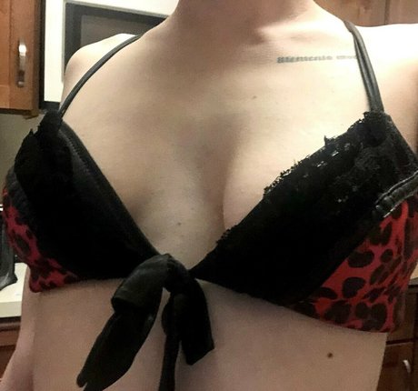 squig129 pornstar free photo