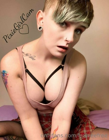 lexiveefree exclusive star image