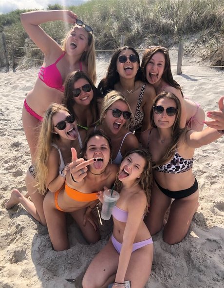 Leah Booth sexy actress pictures