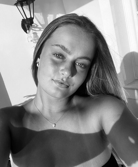 Leah Booth nice model gallery