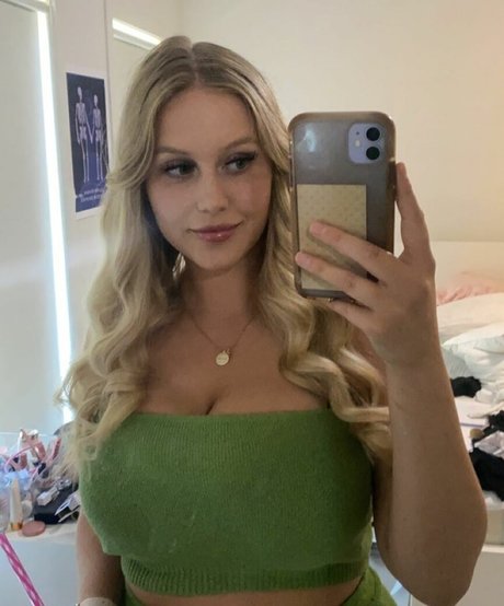 scorpio milk art model image