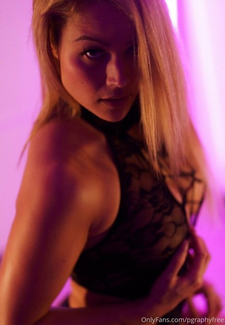 pgraphyfree pornographic star images