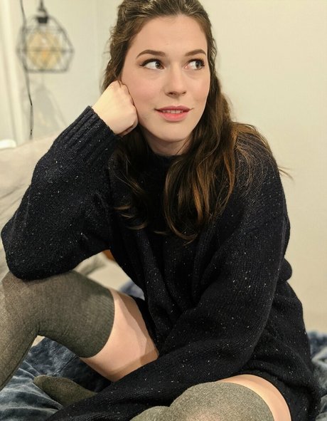 callaq exclusive pornstar pic