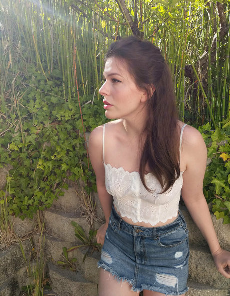 callaq pornstar nude image