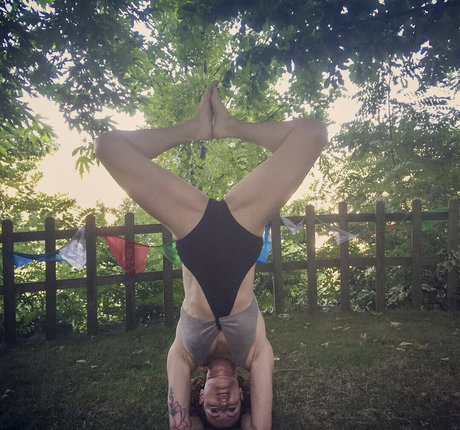 Demet Yoruc best star gallery