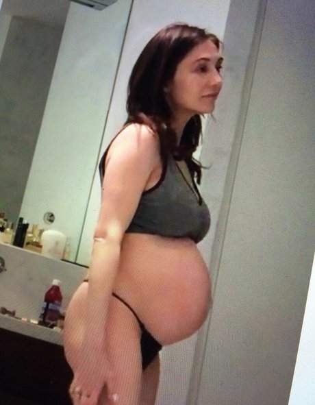 Carice Van Houten star picture