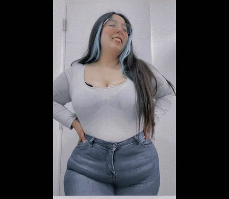 Carolin a__sto model porn photo