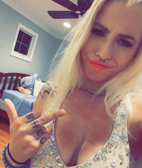 Awholeassmessbpd xxx pornstar pics