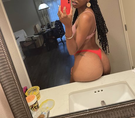 asokah xxx art model pic