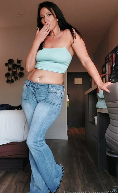 reneequinnxxx nude actress galleries