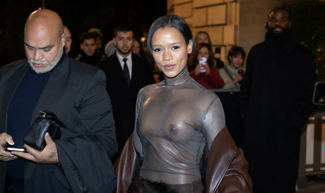 Taylor Russell model xxx picture