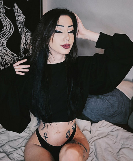 chrryghxst art star pictures