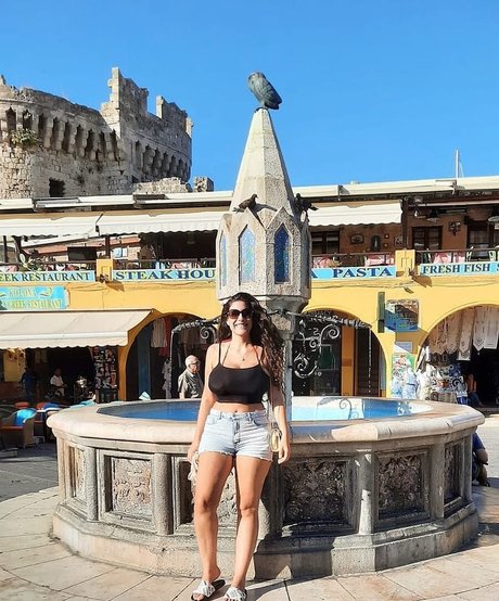 Hadar Simon porn star galleries