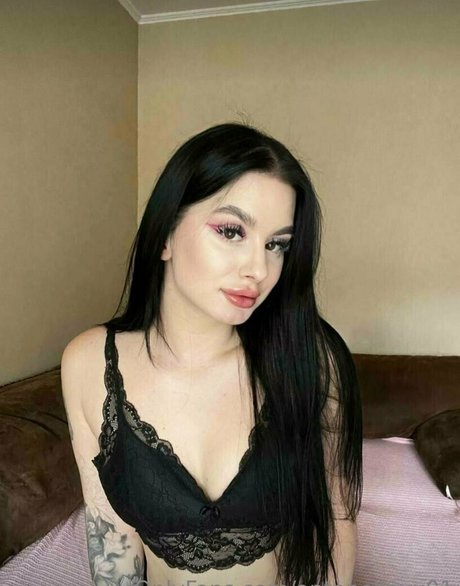 antonellaxx01 model naked image