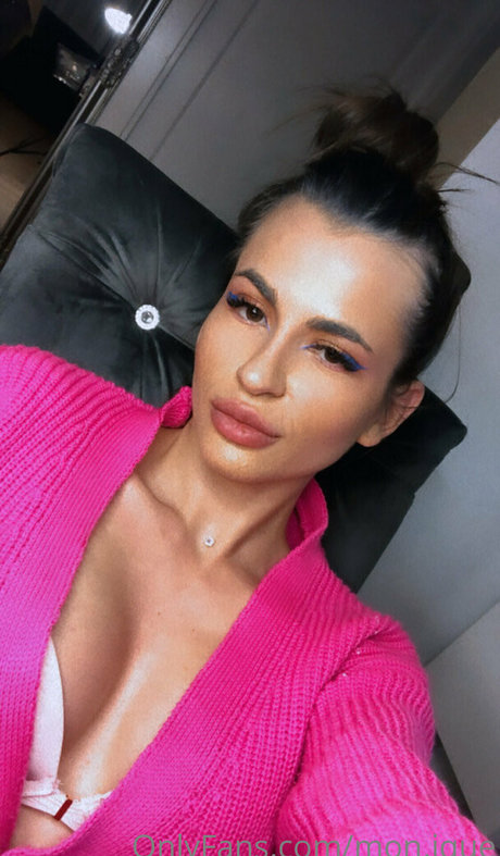 mon ique erotic pornstar image