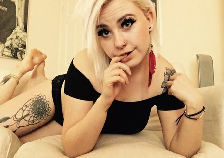 bluerivers xxx star galleries