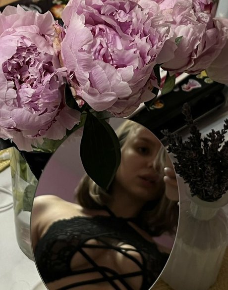 Miraclekity star nudes pictures