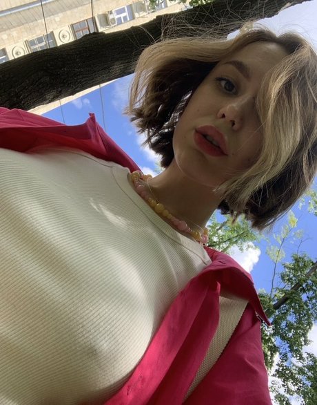 Miraclekity star porn photo