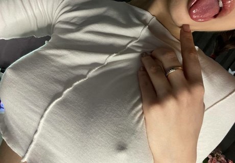 taanni model hd gallery