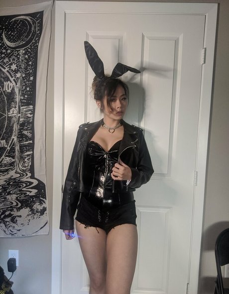 freejolene pornographic model photos