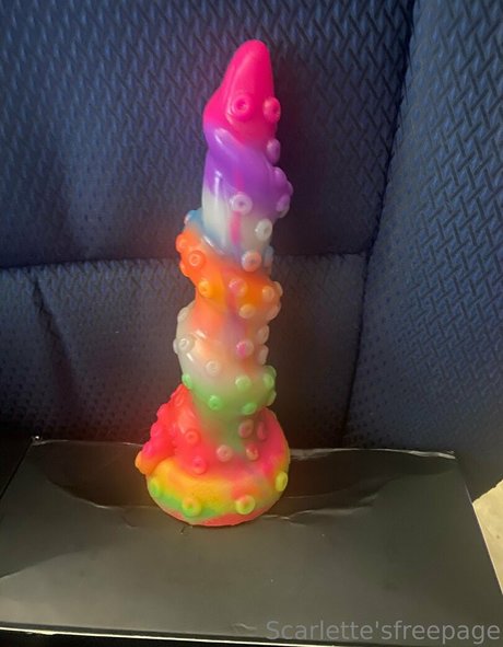 scarlettesfreepage top star img