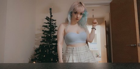 nglpup nudes actress photos