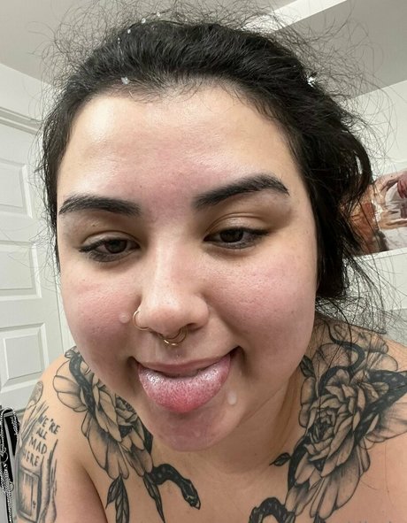 sukijade star hot photos