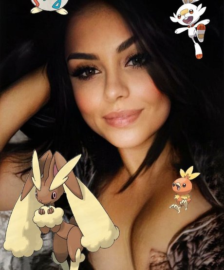 Cl0utstrife model art pic