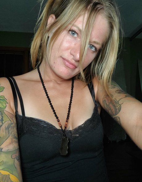 mikaylarainesfans sex star archive