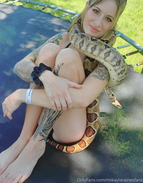 mikaylarainesfans star nudes pictures