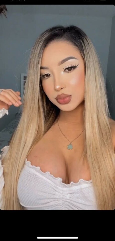 vlindeer model art pictures