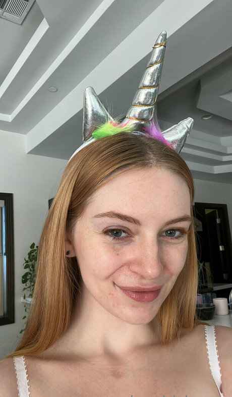 mayakendrickfree exclusive star picture