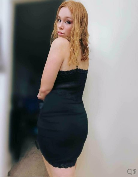 tiny barbie star sexy photos