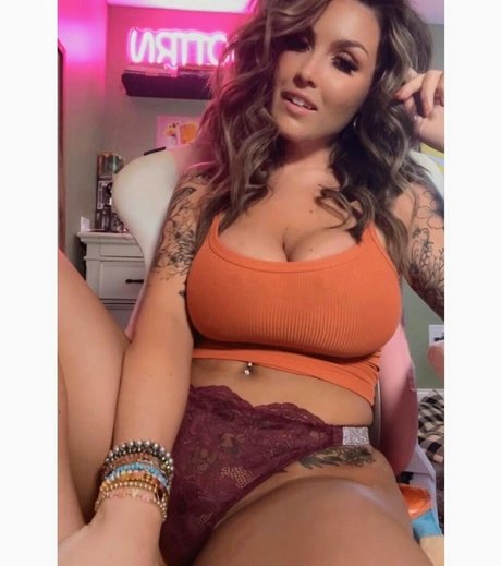 Madiopolis star nudes galleries