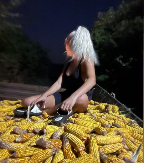 Biancabiiiib actress archive